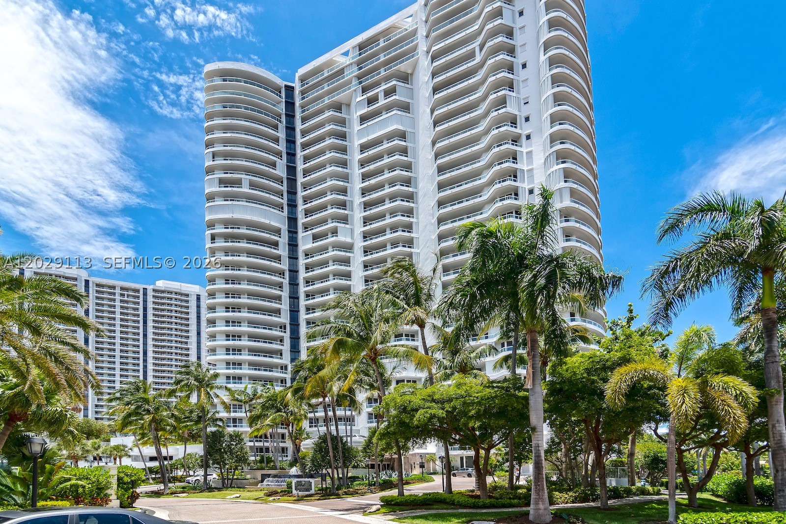 Aventura photo 1