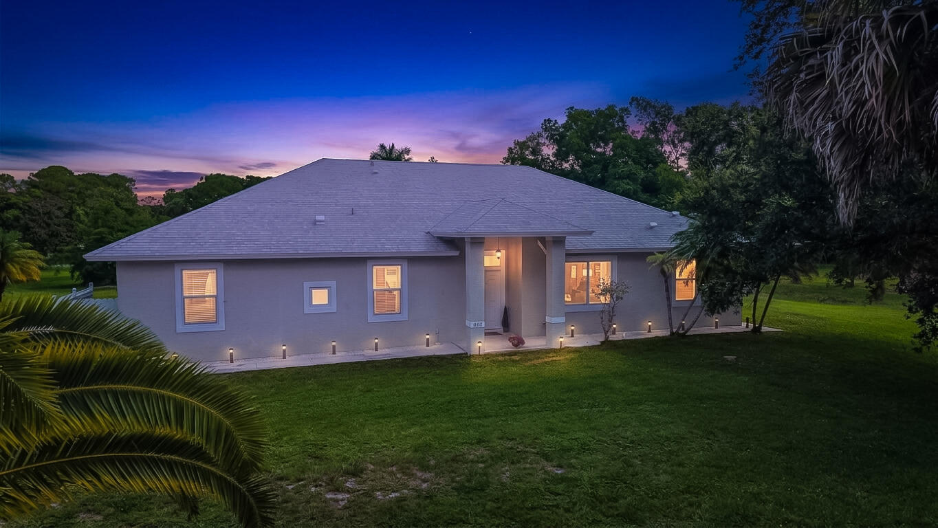 Palm Beach Gardens photo 1