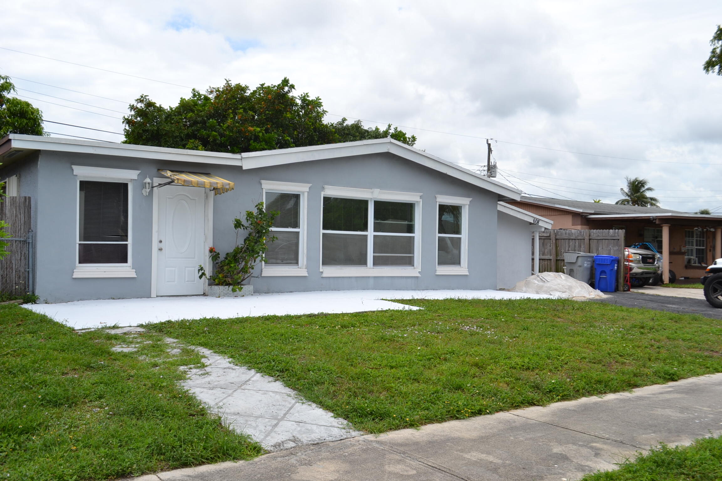 Pompano Beach photo 2