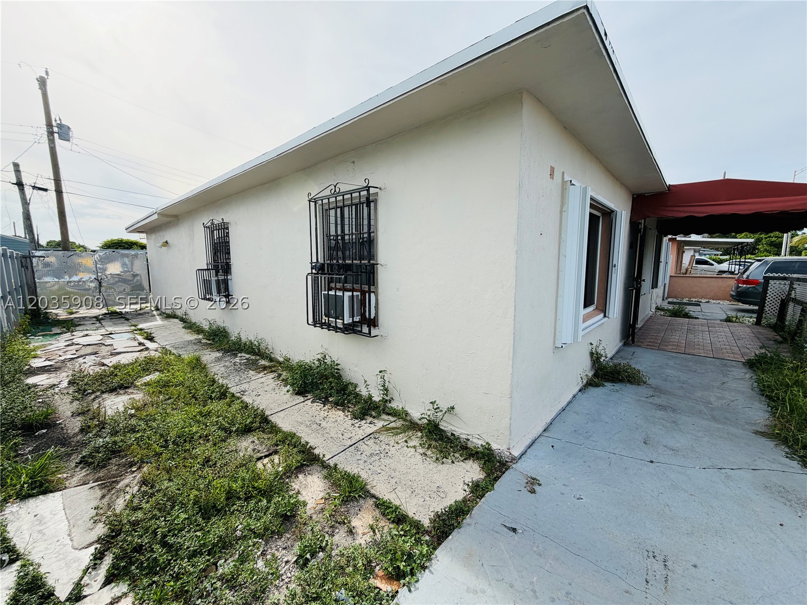 Hialeah photo 4