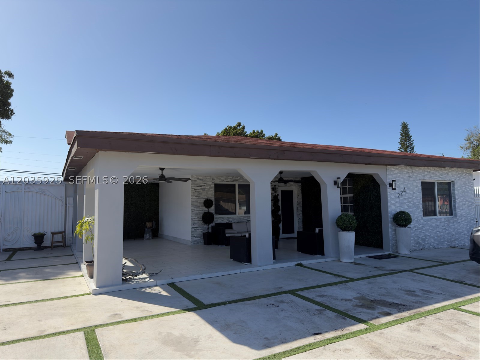 Hialeah photo 2