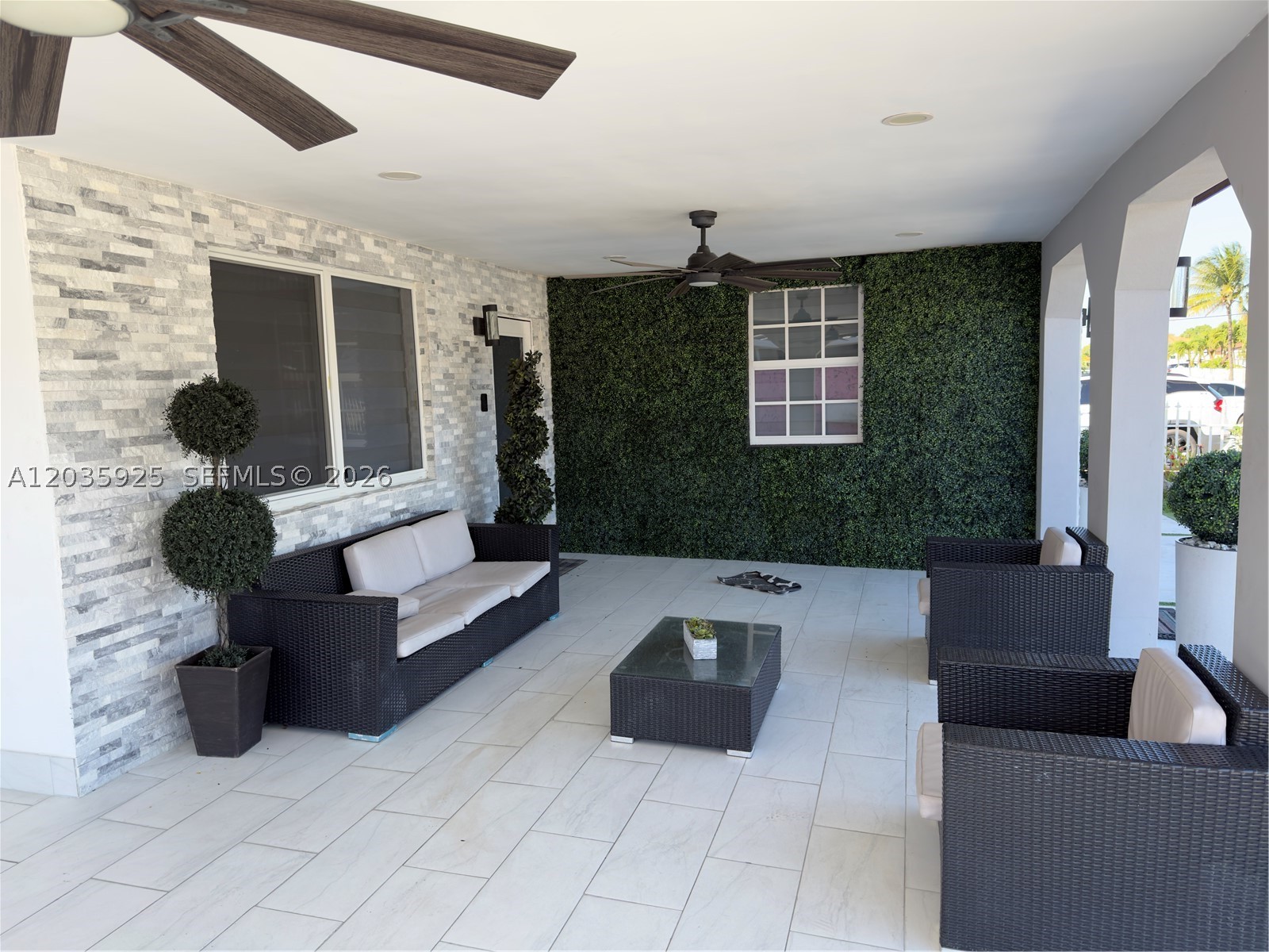 Hialeah photo 5