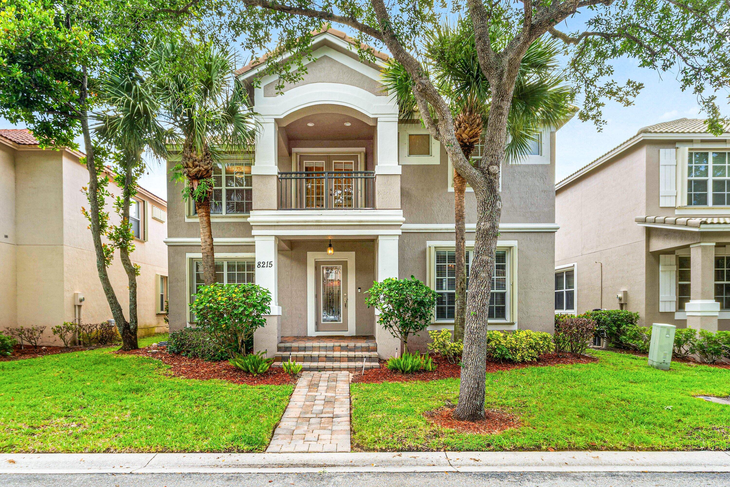 Palm Beach Gardens photo 1