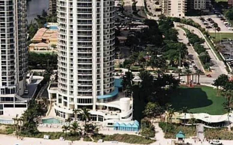 Sunny Isles Beach photo 2