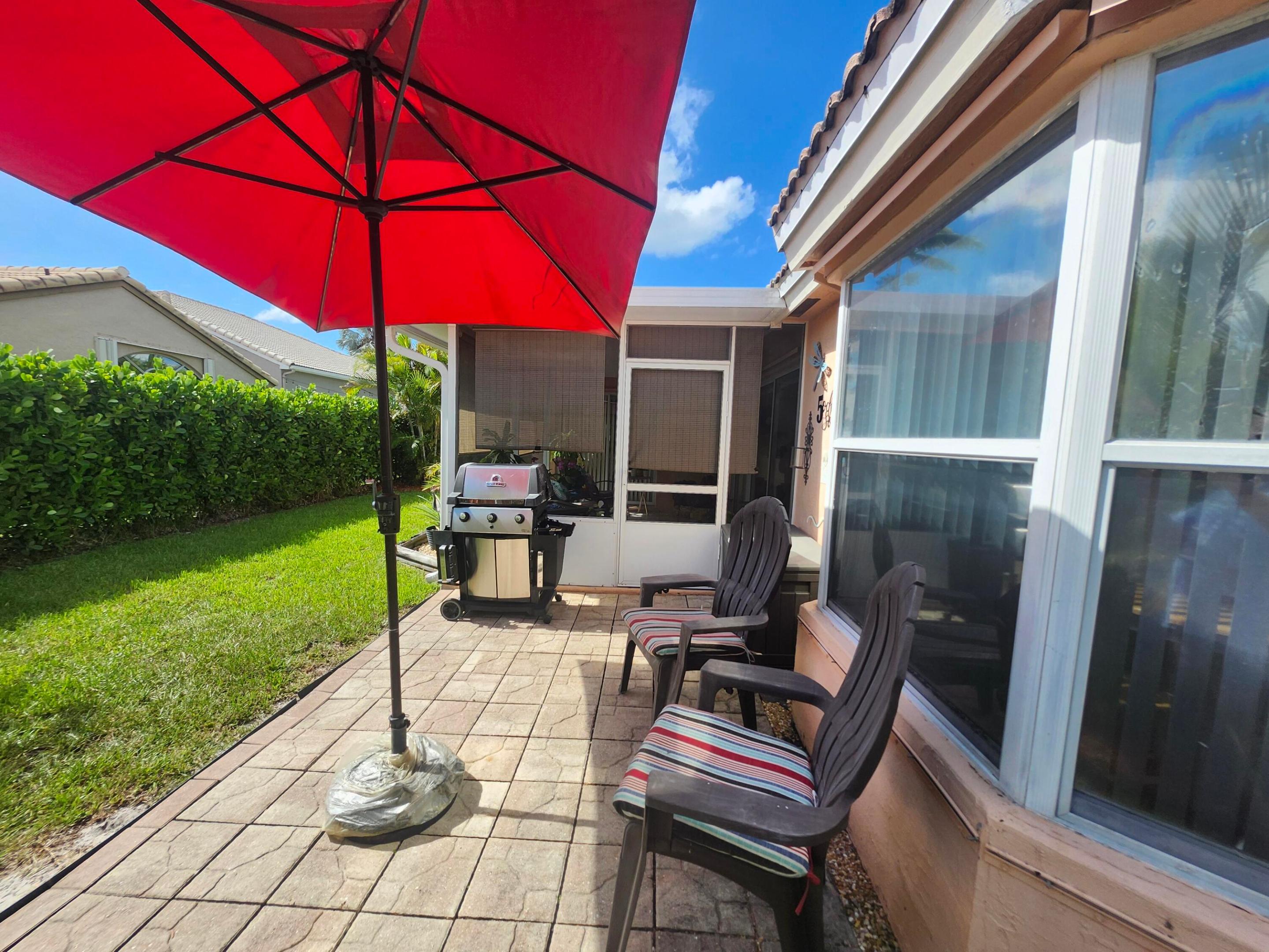 Pembroke Pines photo 5