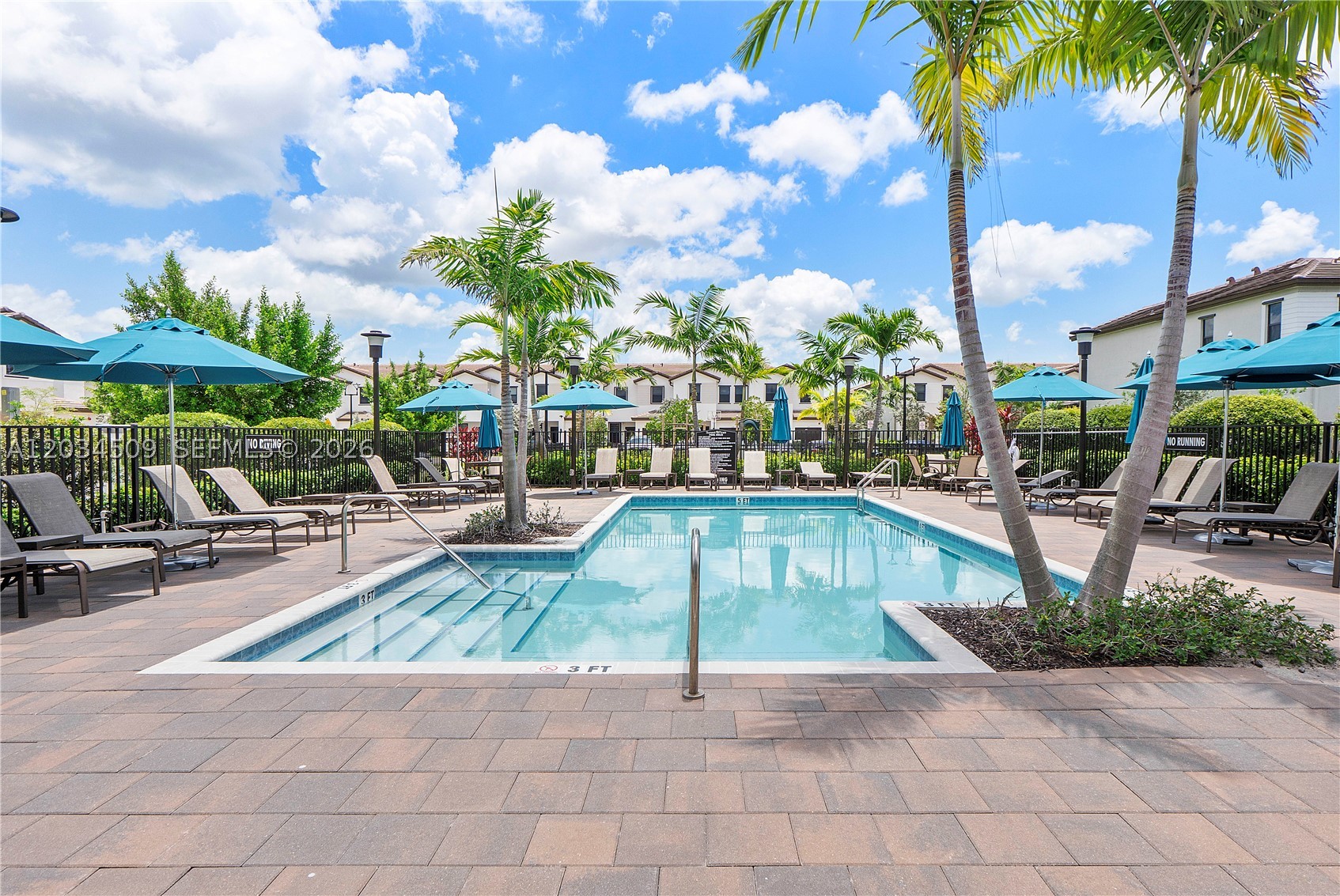 Pembroke Pines photo 1