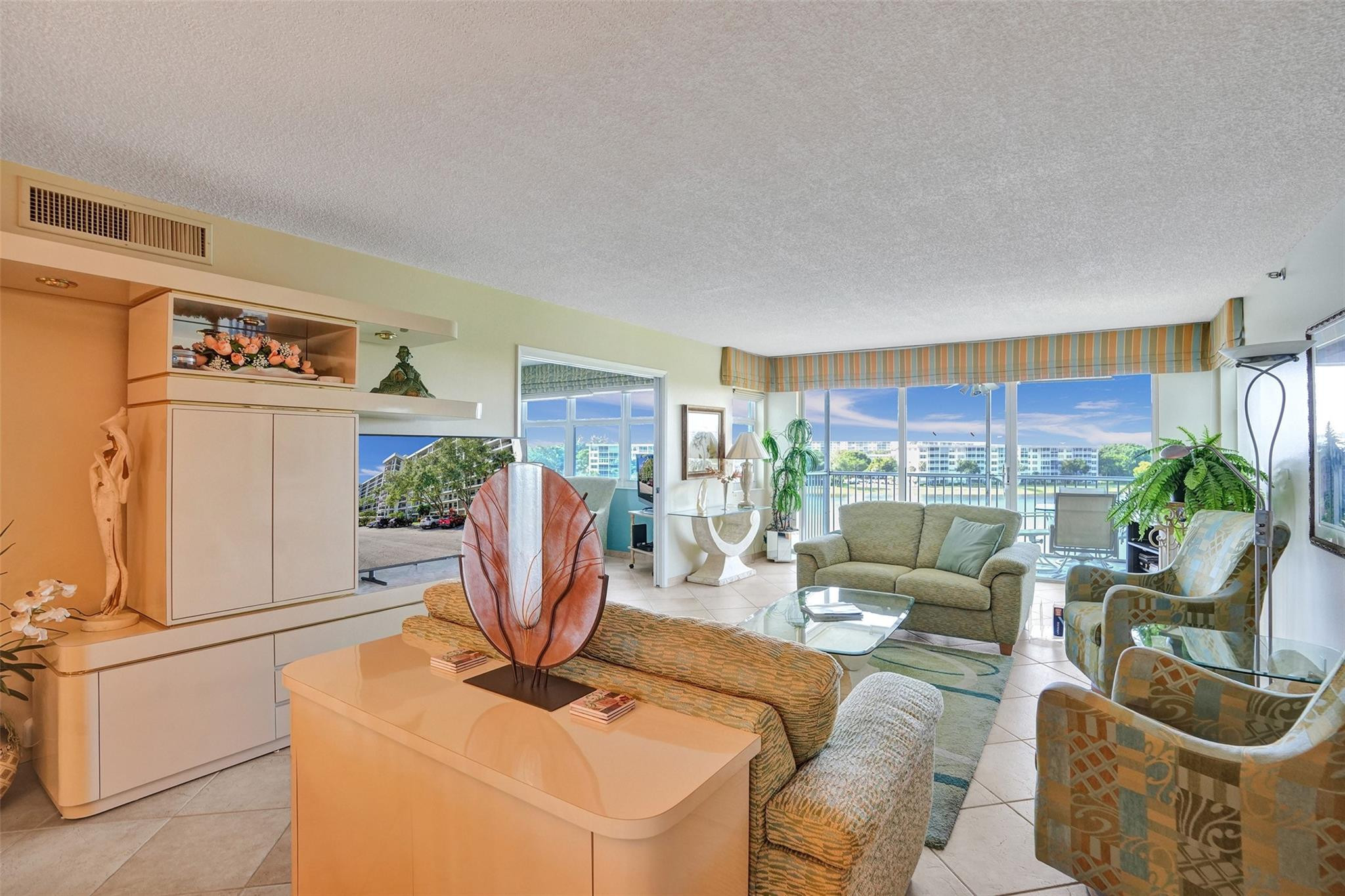 Pompano Beach photo 3