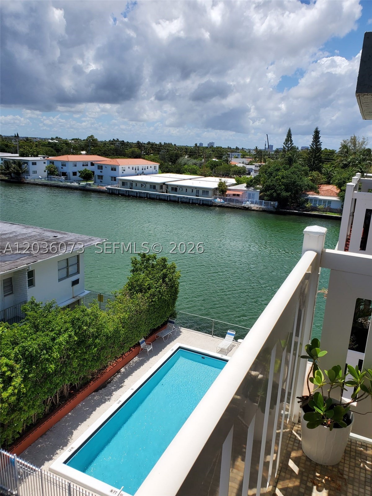 Miami Beach photo 1