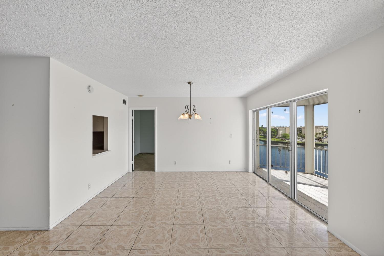 Hallandale Beach photo 5