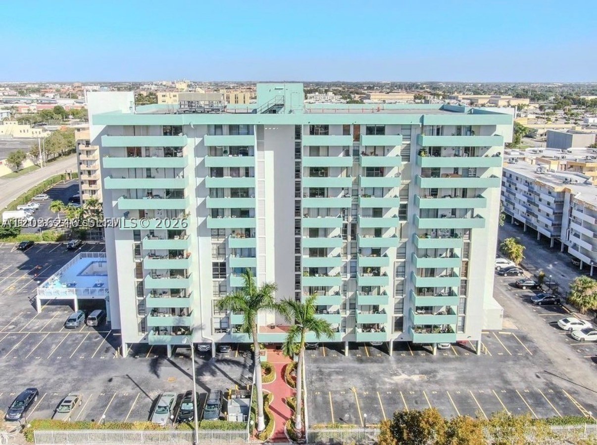 Hialeah photo 3