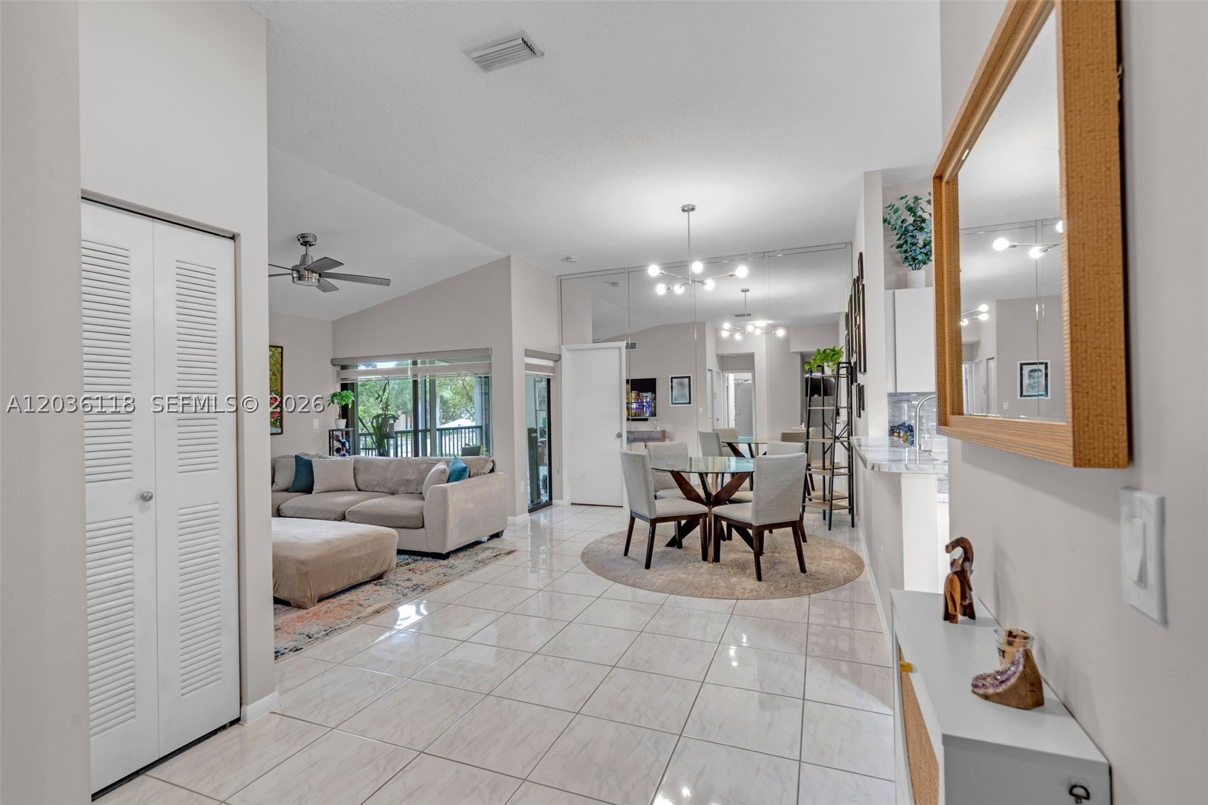 Pembroke Pines photo 5