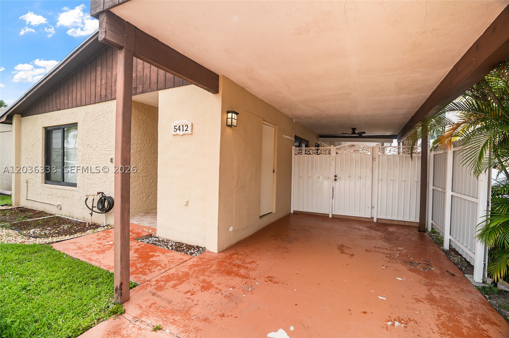 Miami Gardens photo 4