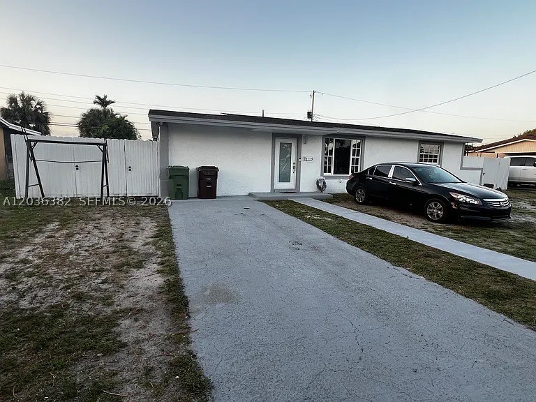Hialeah photo 2