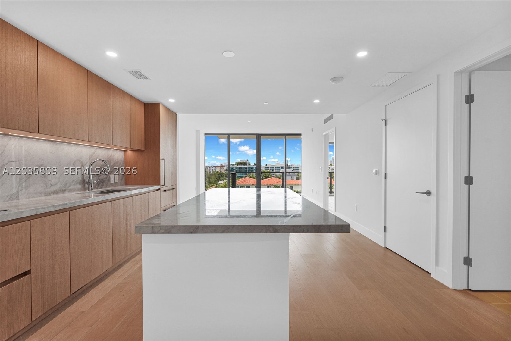Bay Harbor Islands photo 5