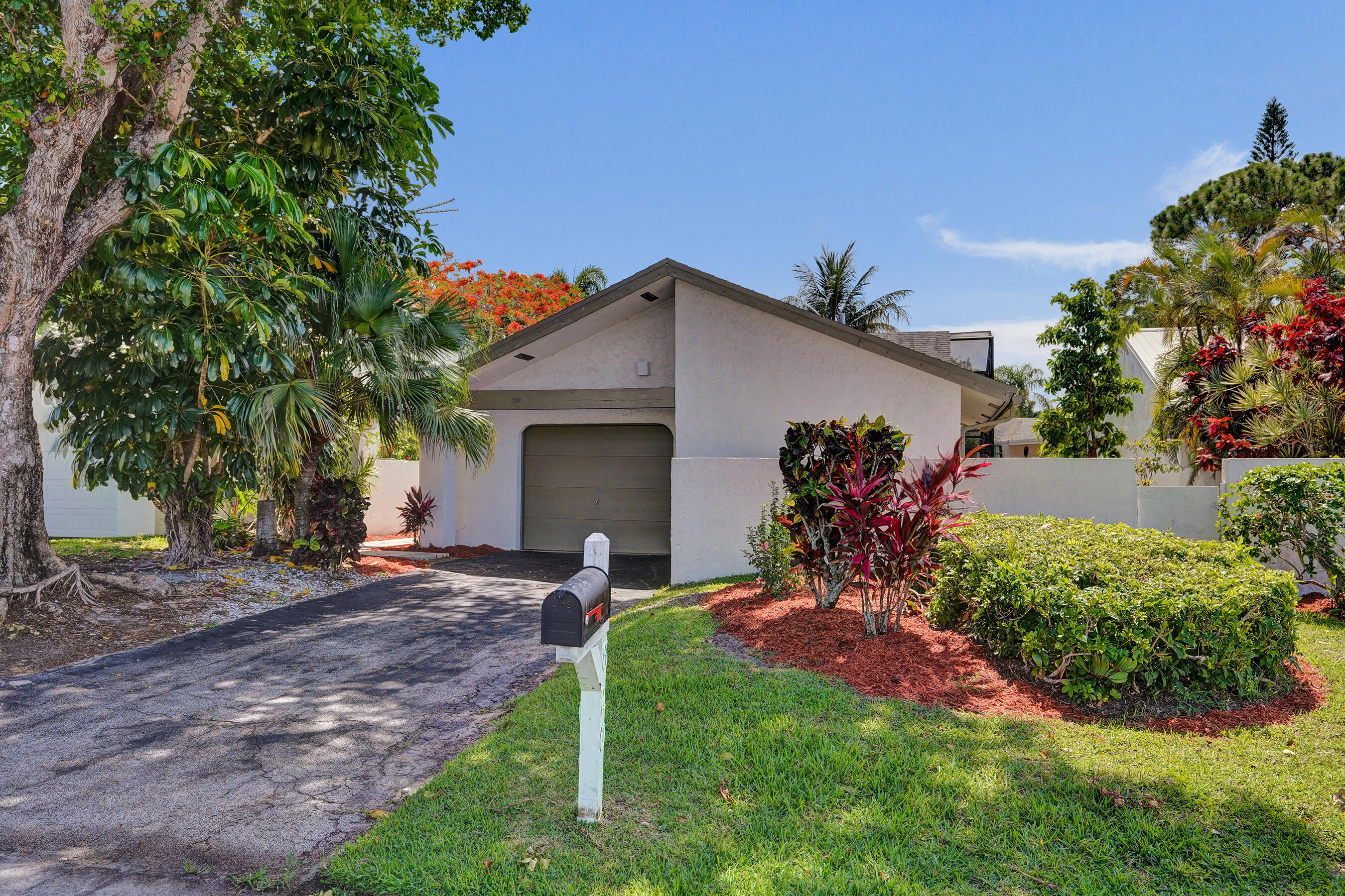 Delray Beach photo 1
