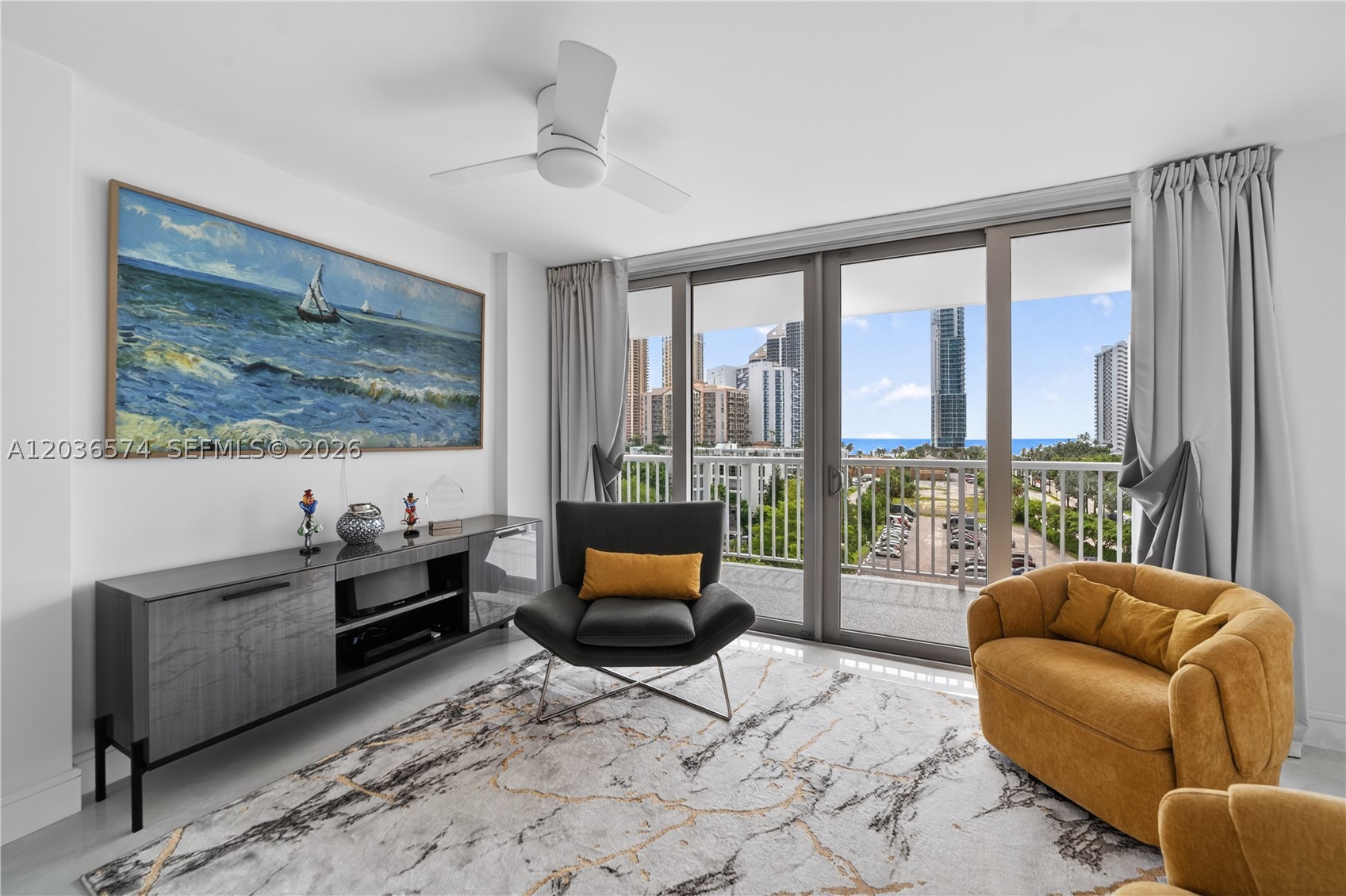 Sunny Isles Beach photo 1