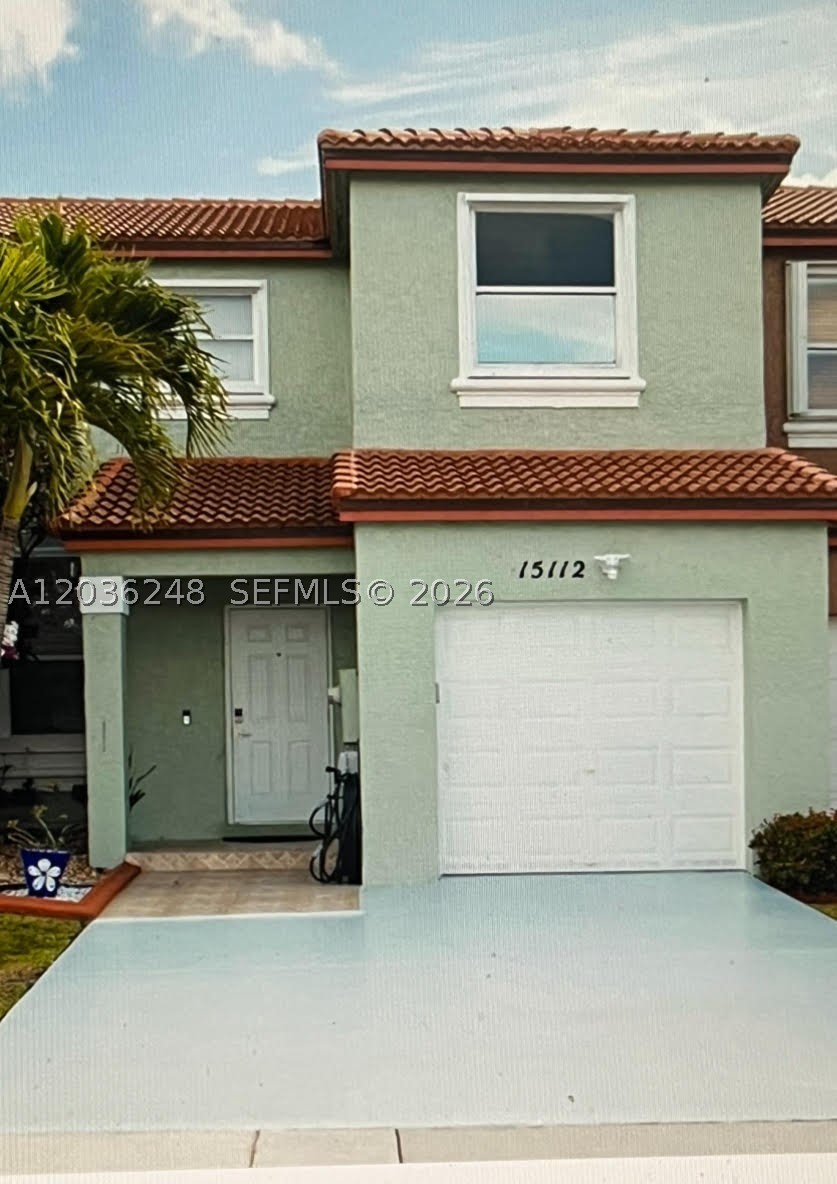 Pembroke Pines photo 1