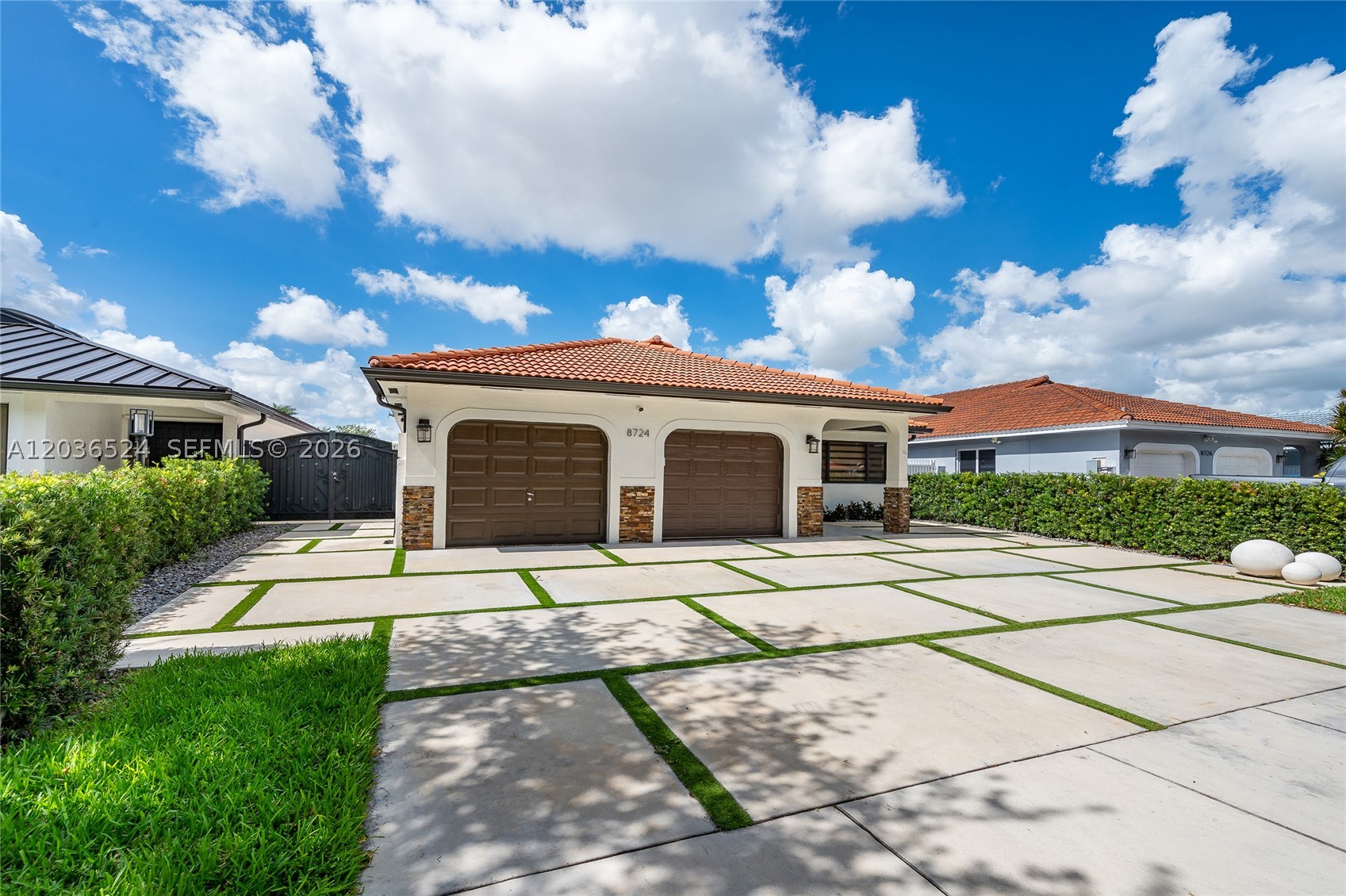 Miami Lakes photo 4