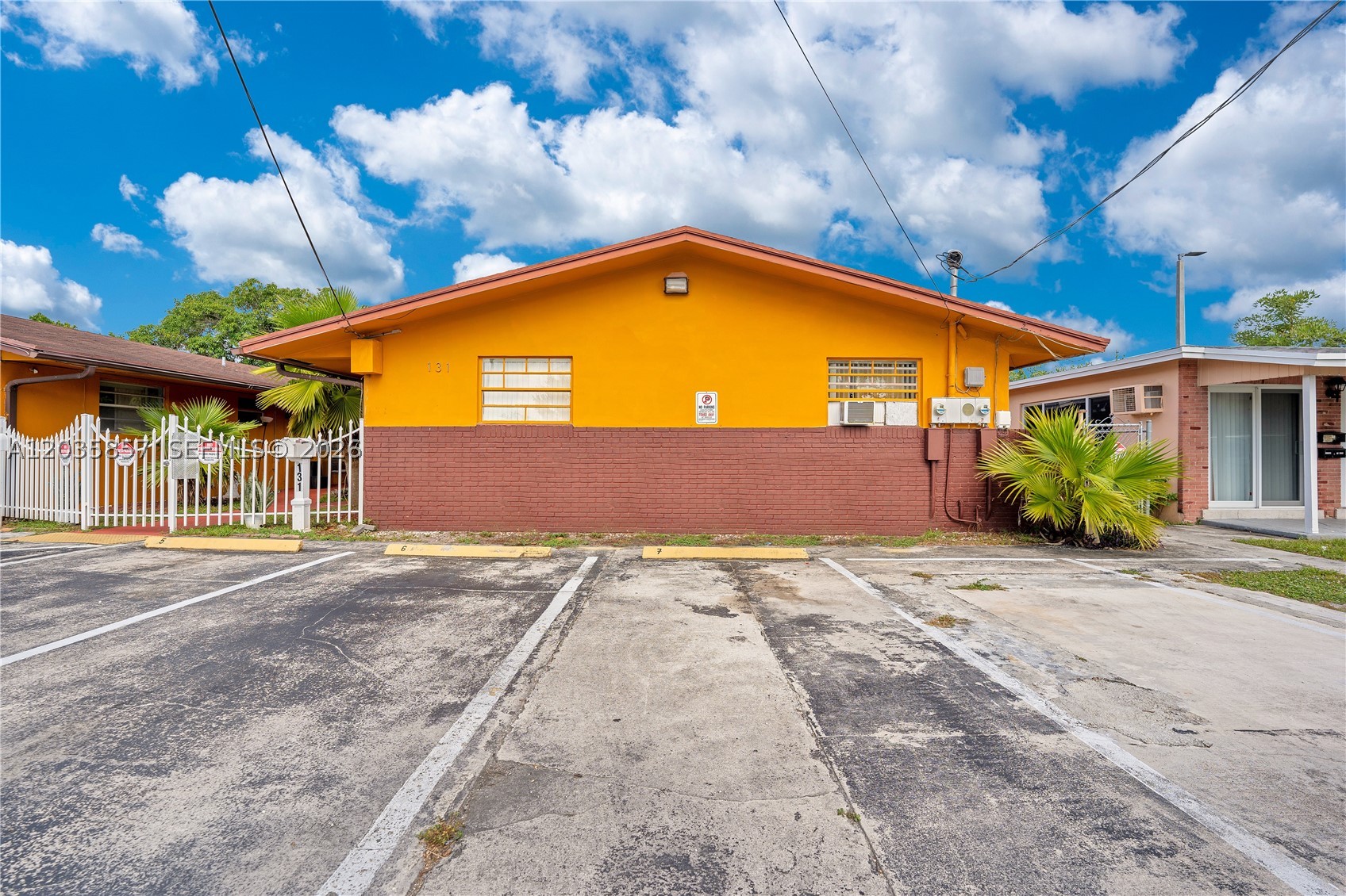 Hallandale Beach photo 4