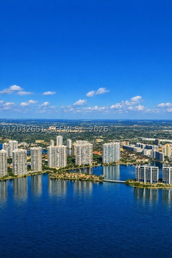 Aventura photo 3