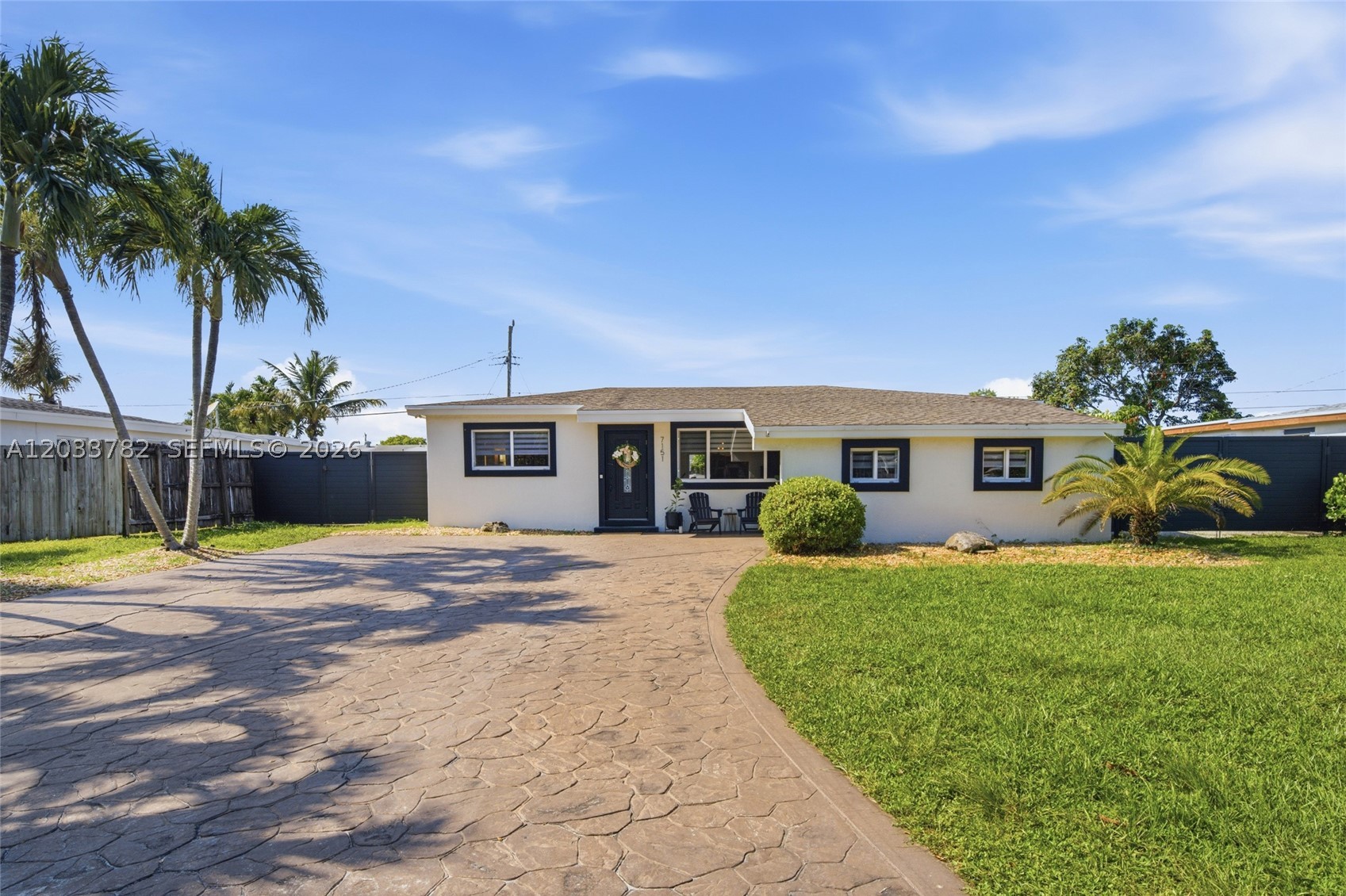 Pembroke Pines photo 3