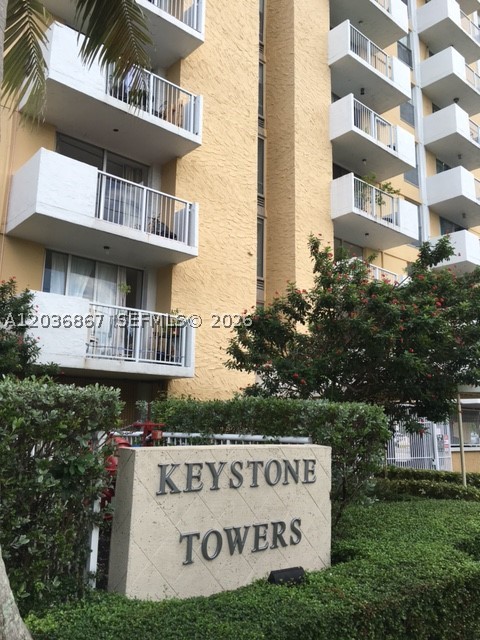 North Miami photo 1