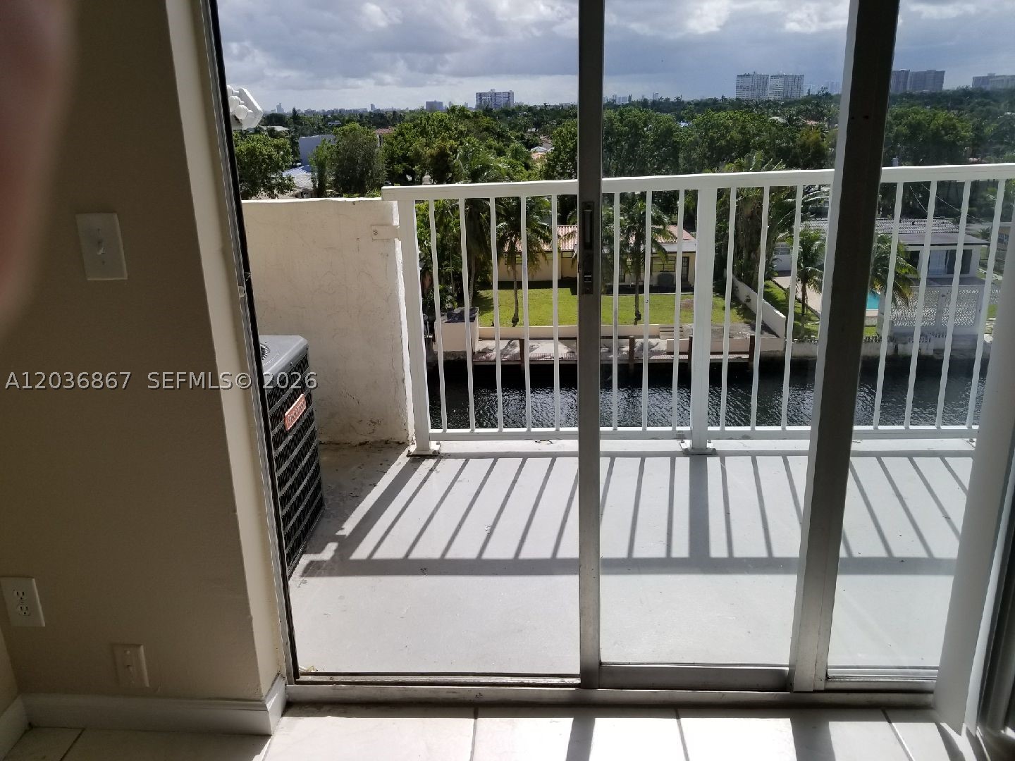 North Miami photo 4