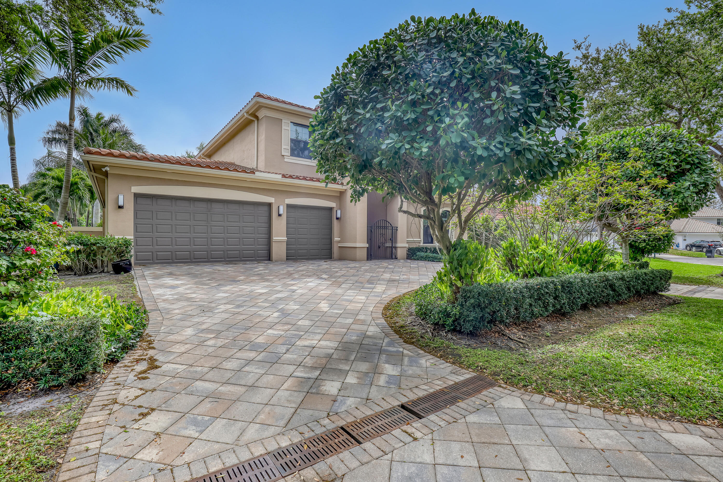 Palm Beach Gardens photo 3
