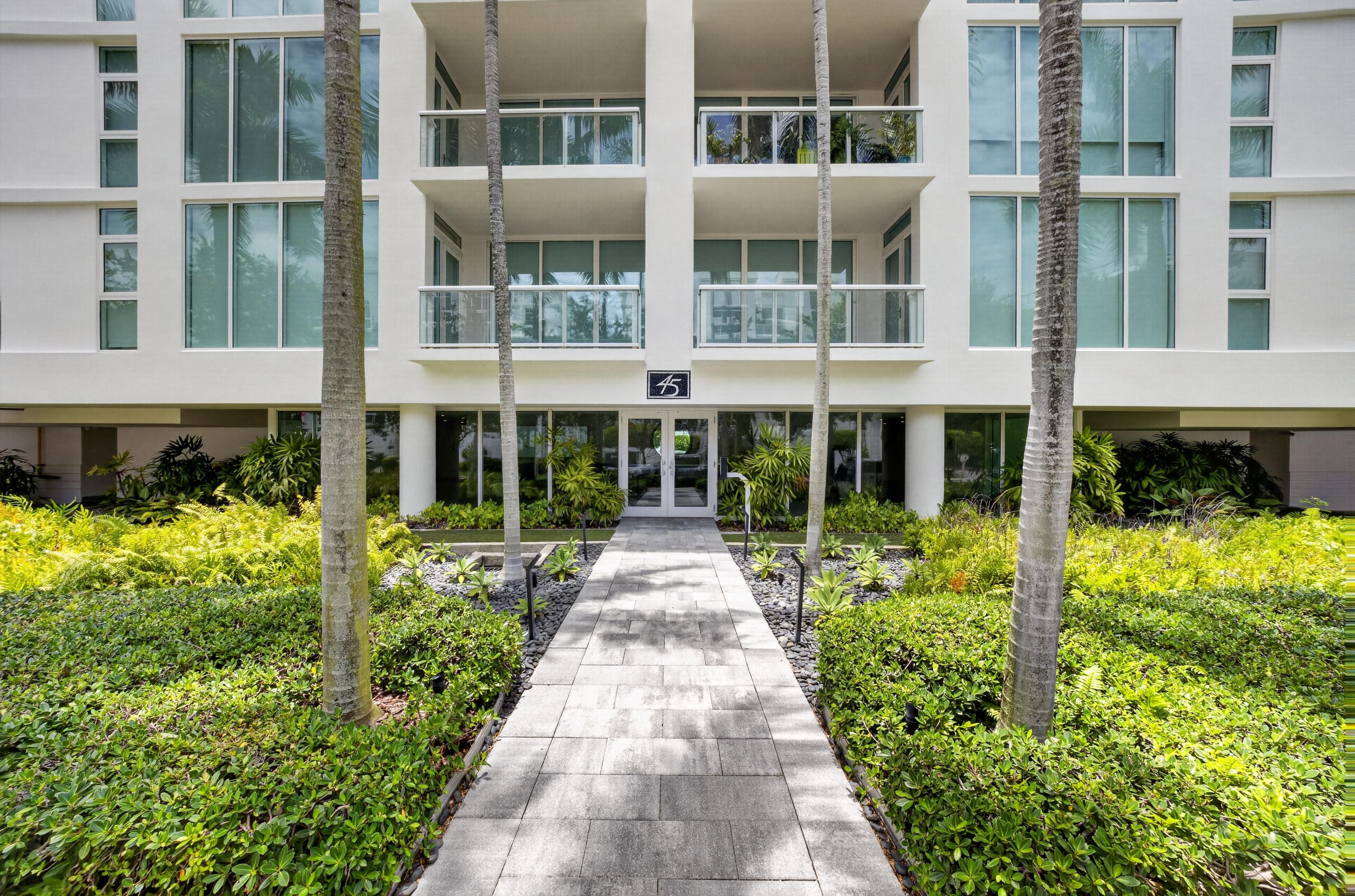 Fort Lauderdale photo 3
