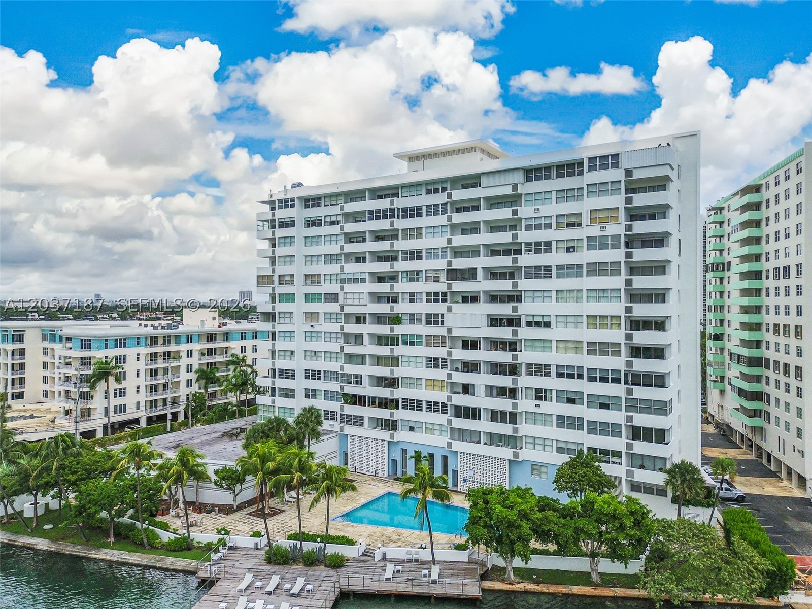 Miami Beach photo 1