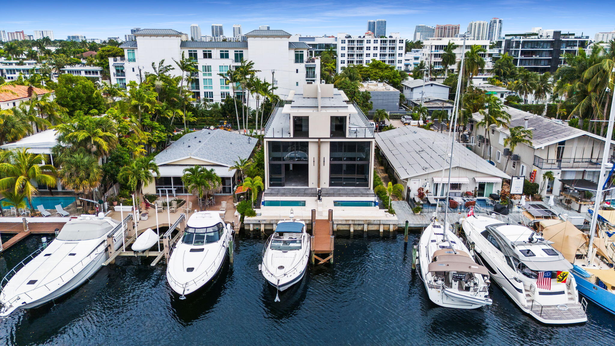 Fort Lauderdale photo 2
