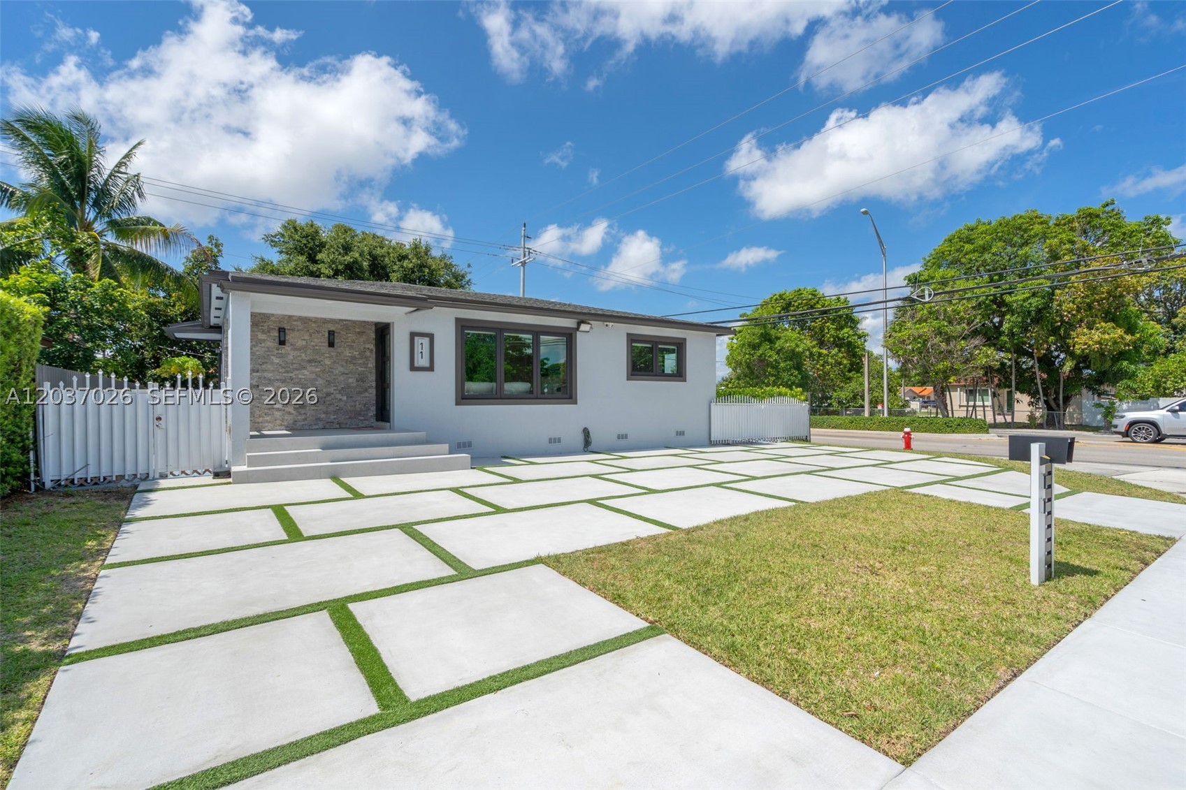 Hialeah photo 5