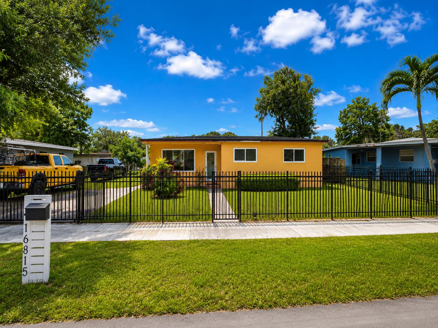 Miami Gardens photo 1