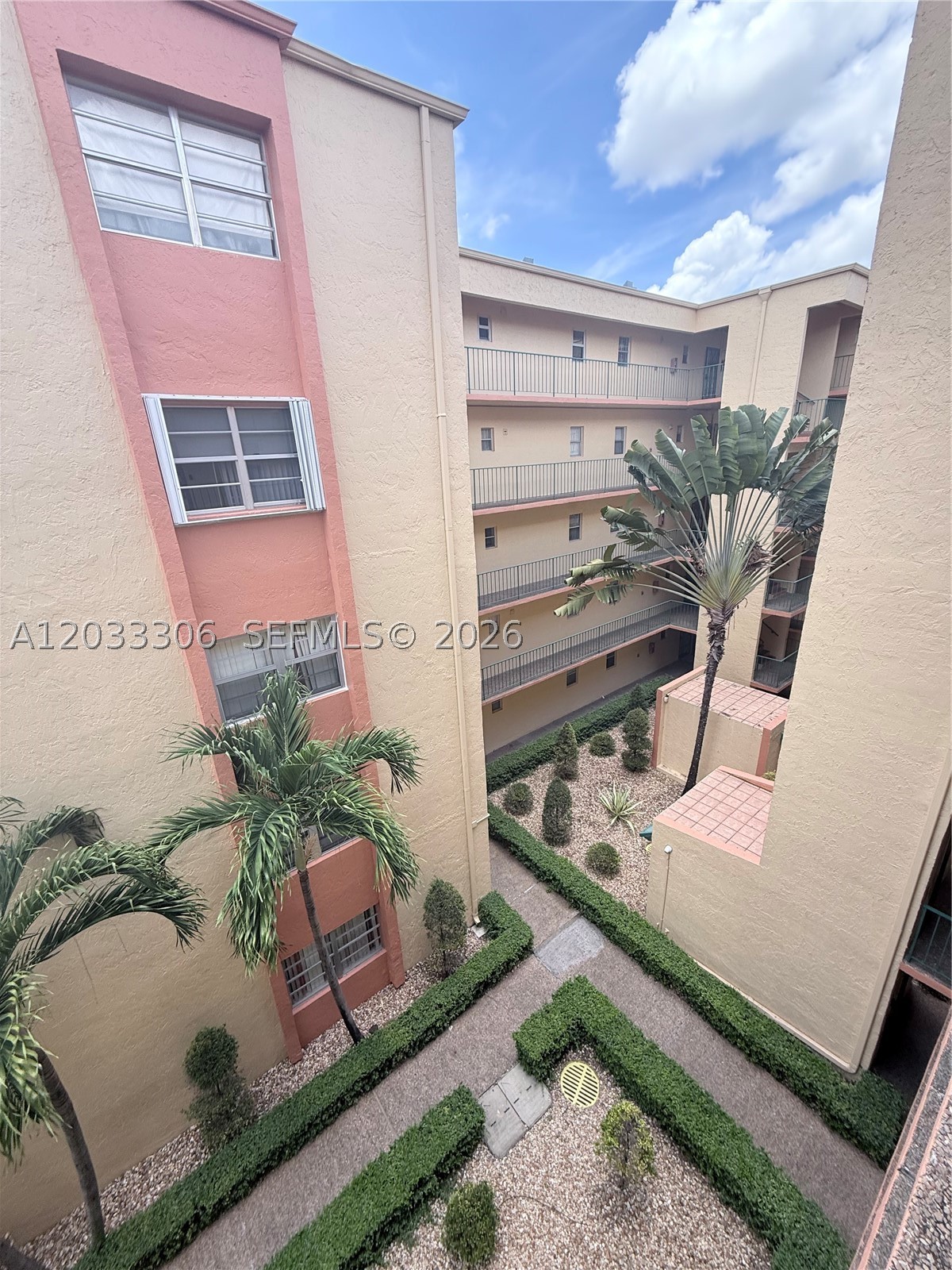 Hialeah photo 3