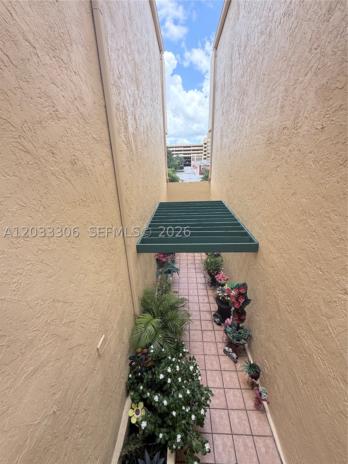Hialeah photo 4