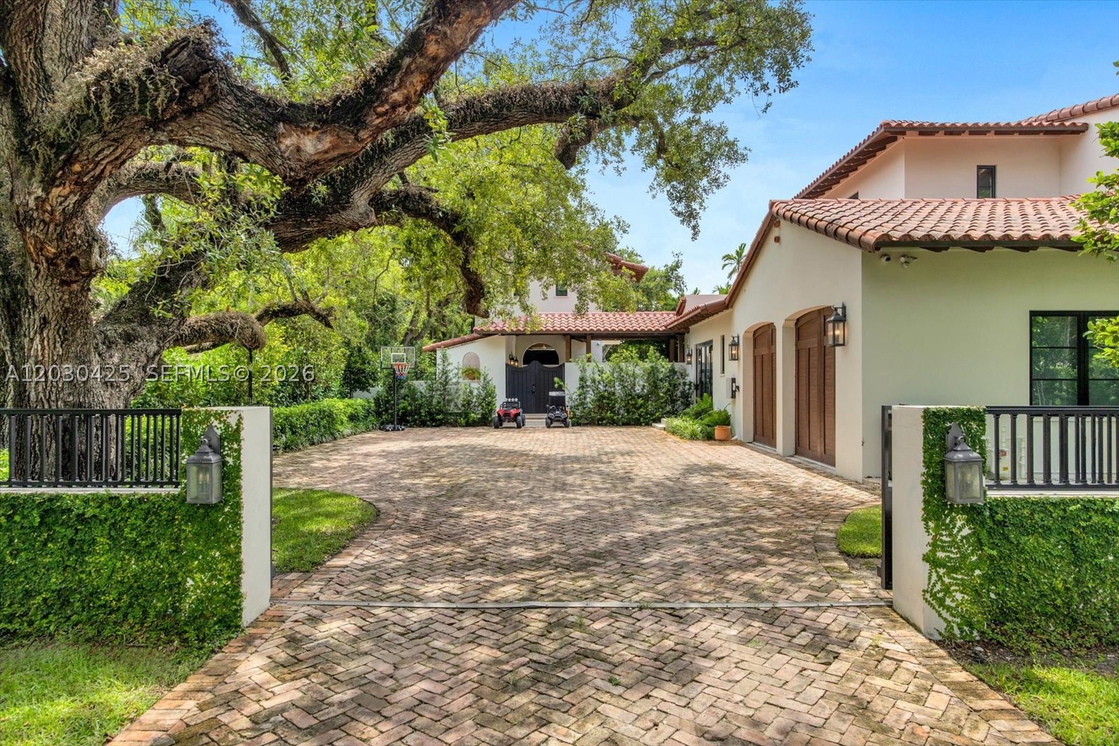 Coral Gables photo 5
