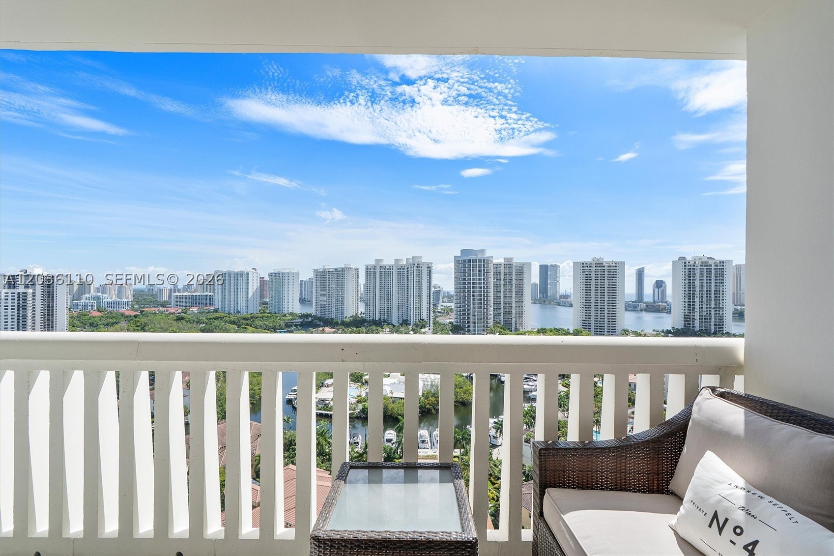 Aventura photo 1