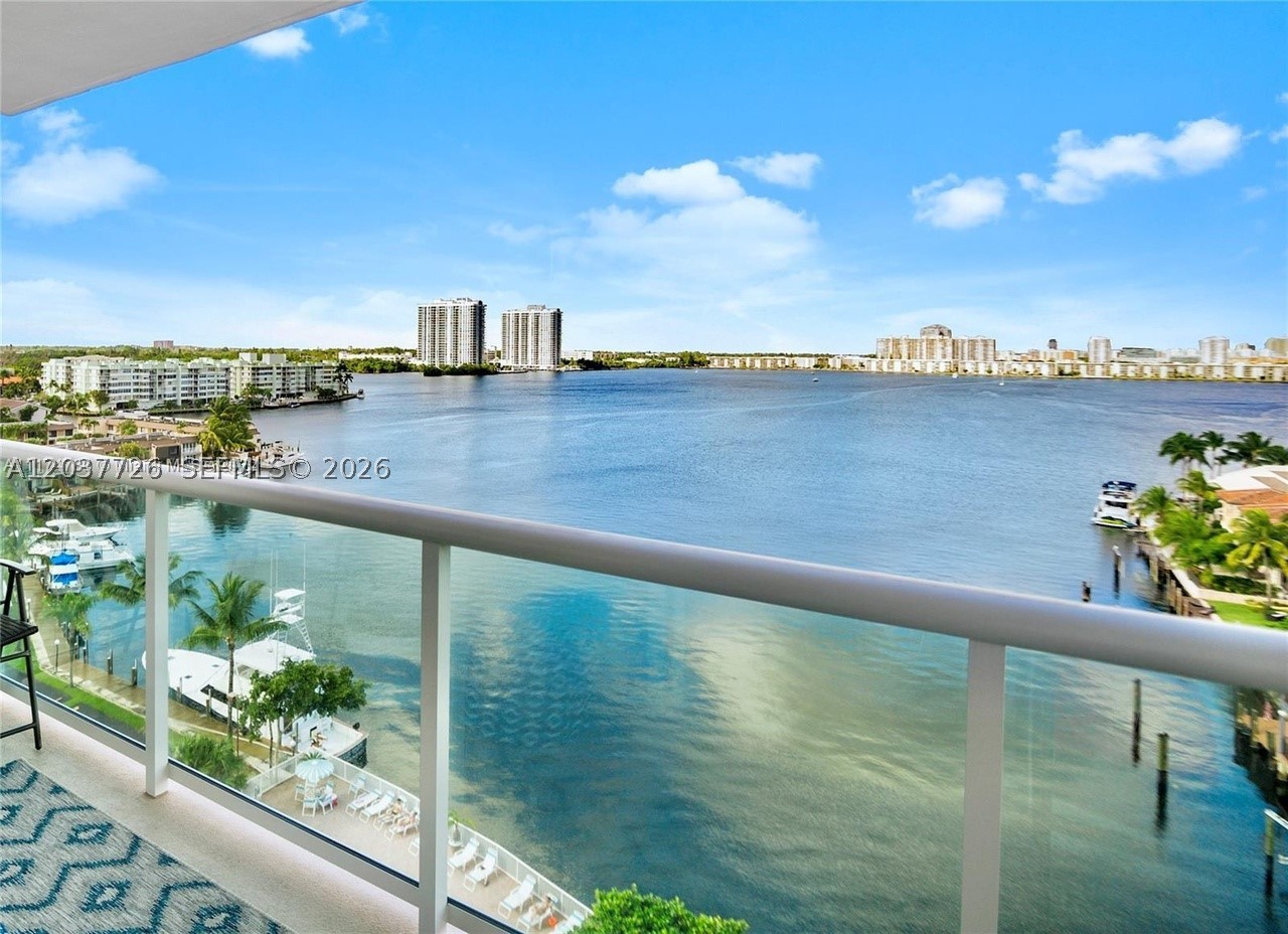 North Miami Beach photo 3