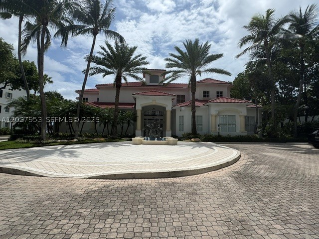 Aventura photo 1