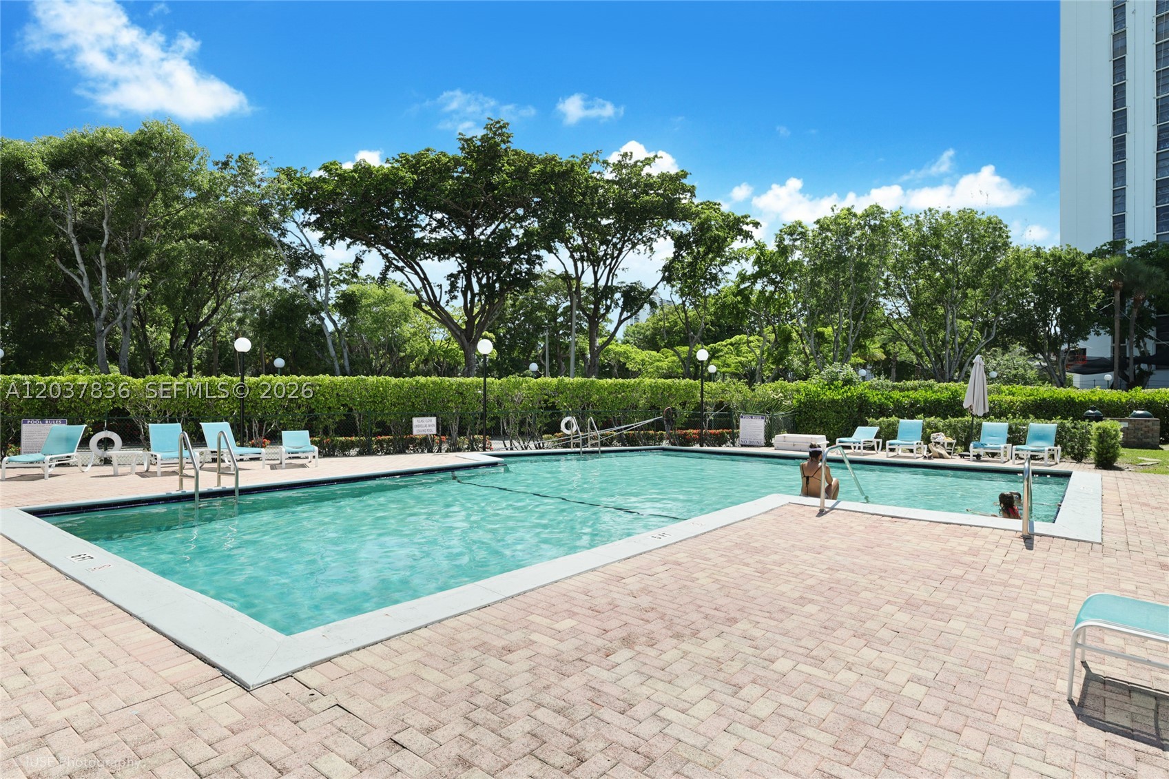 Aventura photo 5