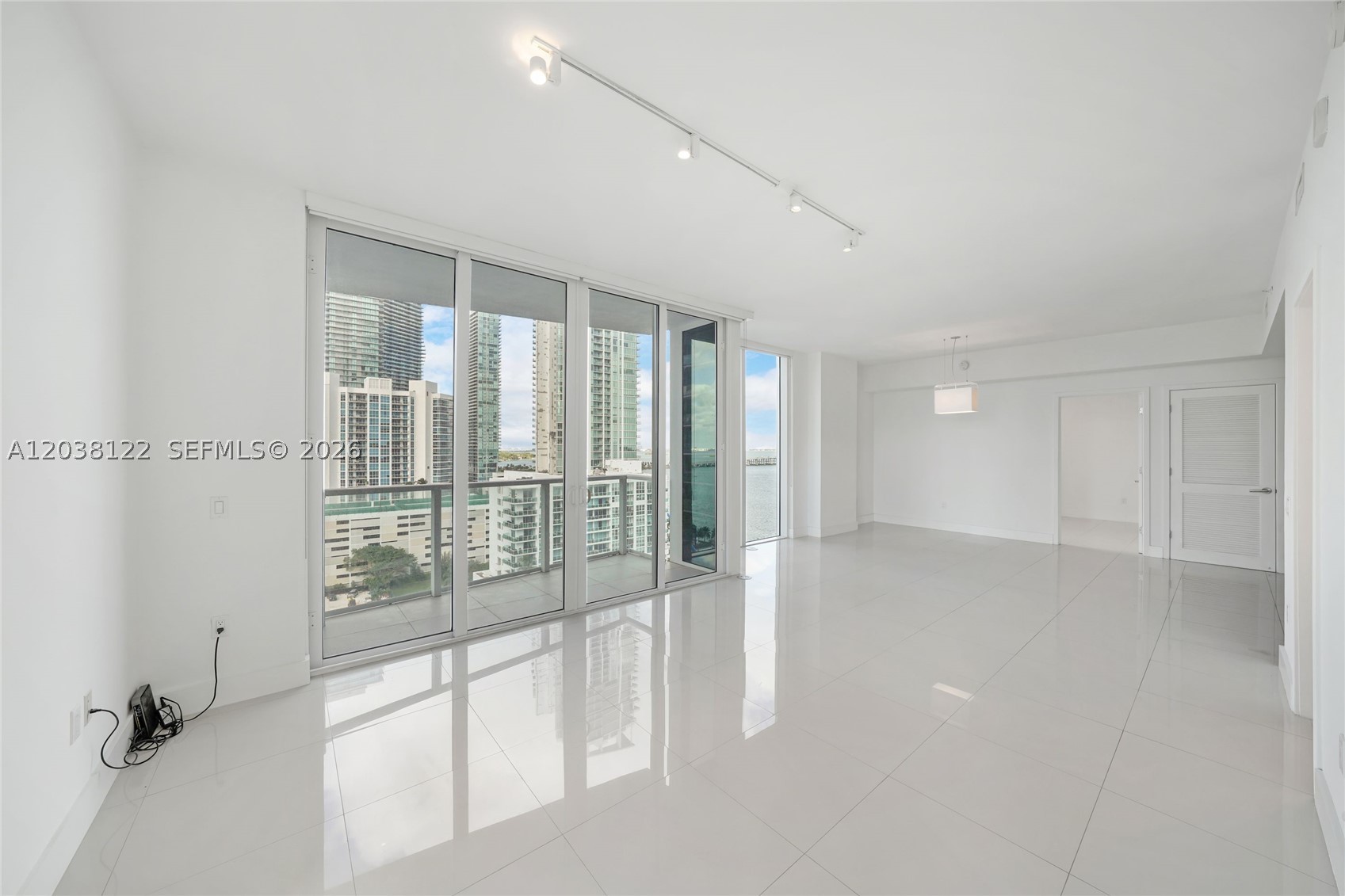 Miami photo 4