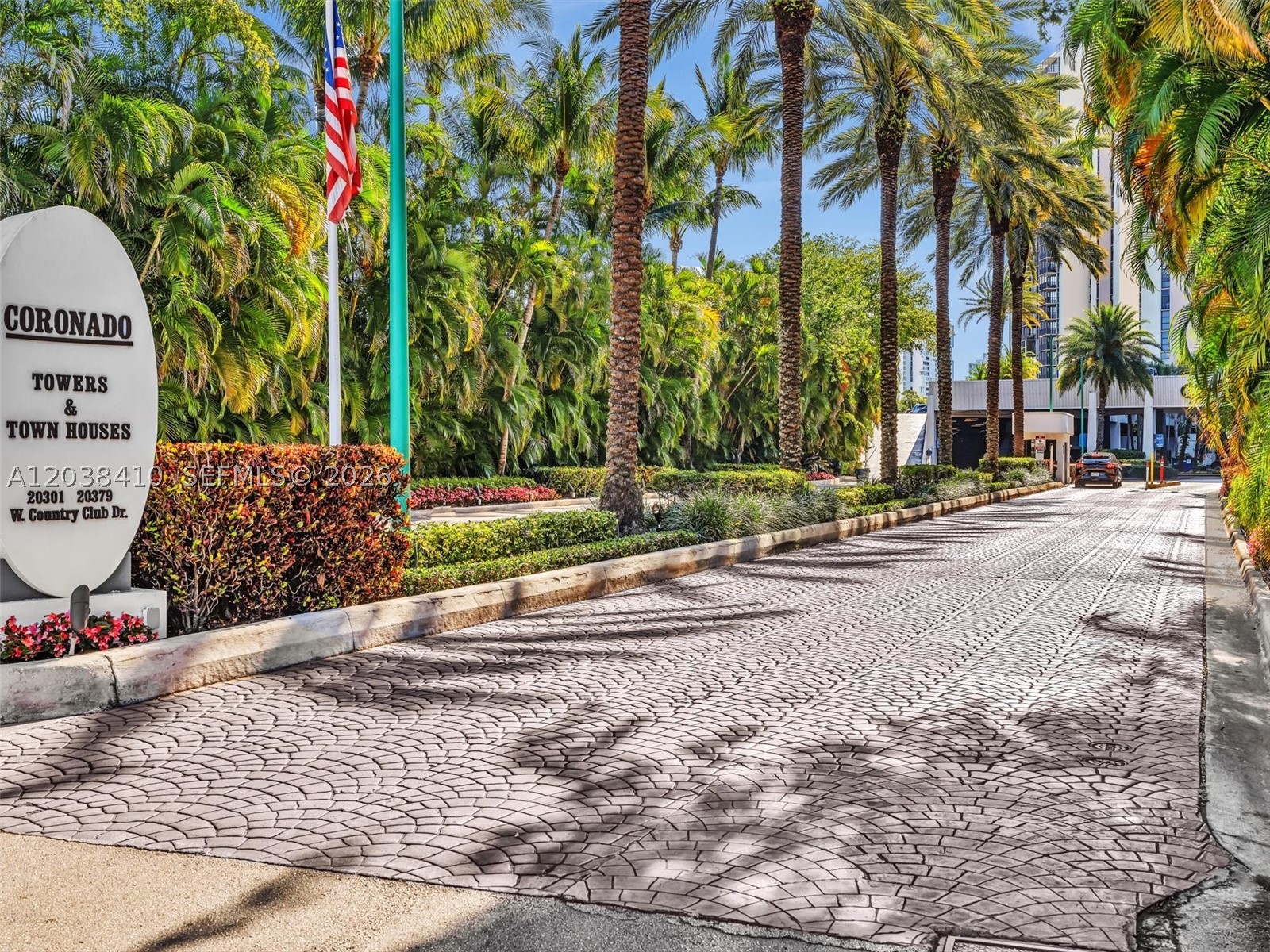 Aventura photo 5
