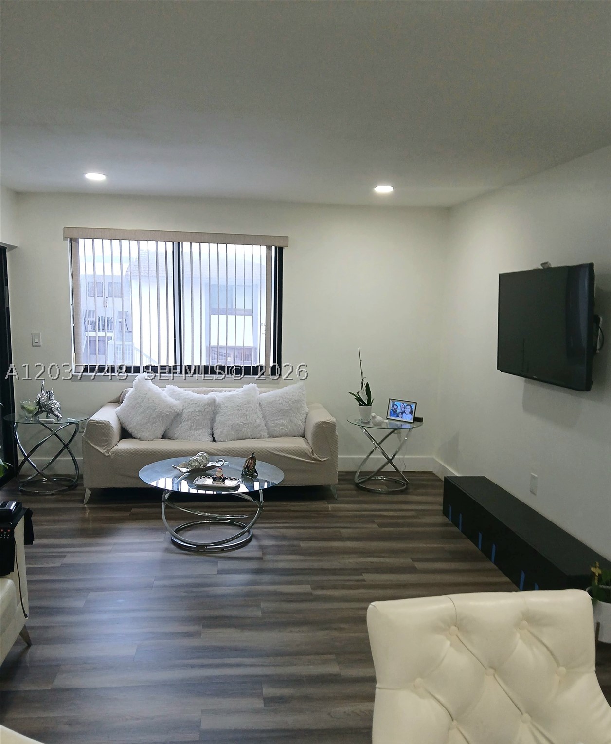 Hialeah photo 5
