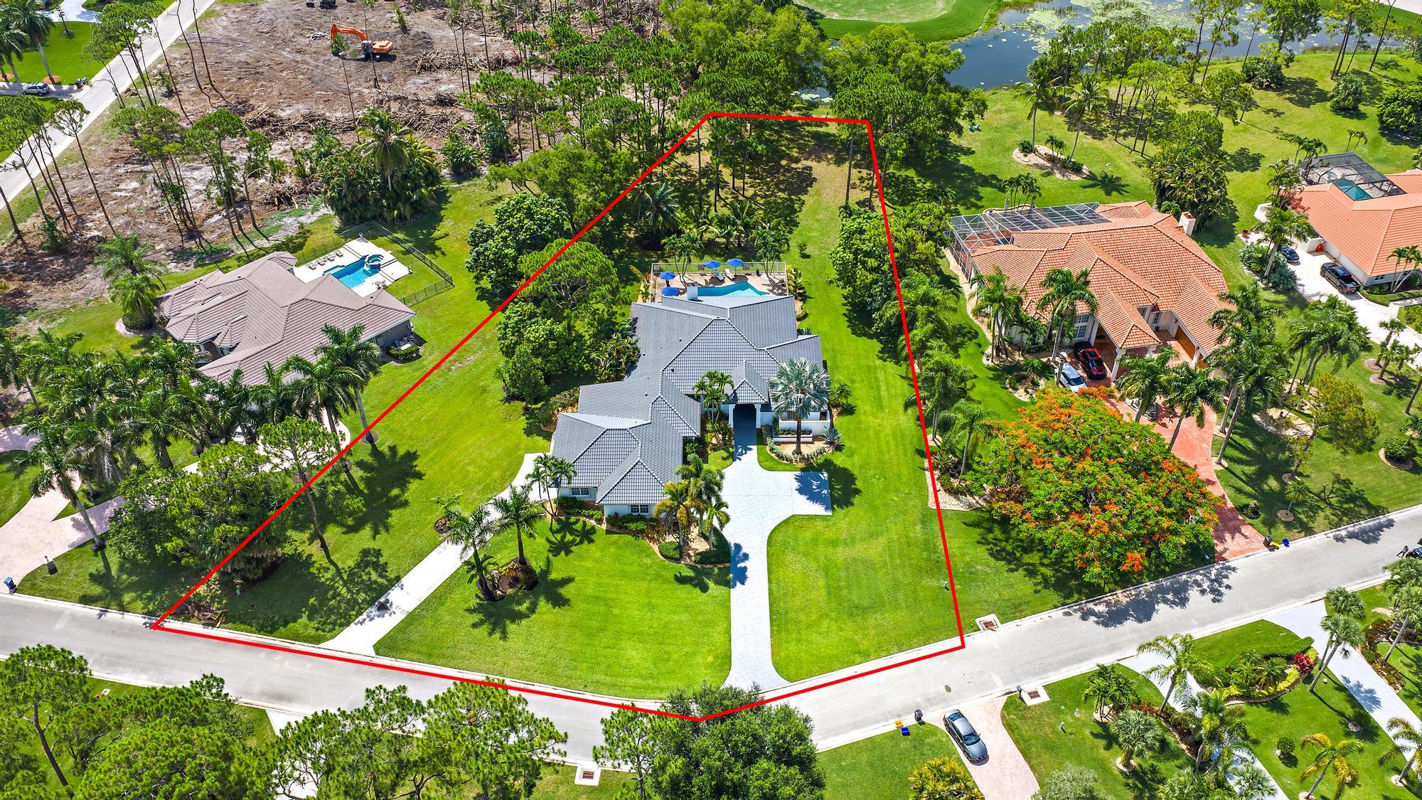 Palm Beach Gardens photo 1