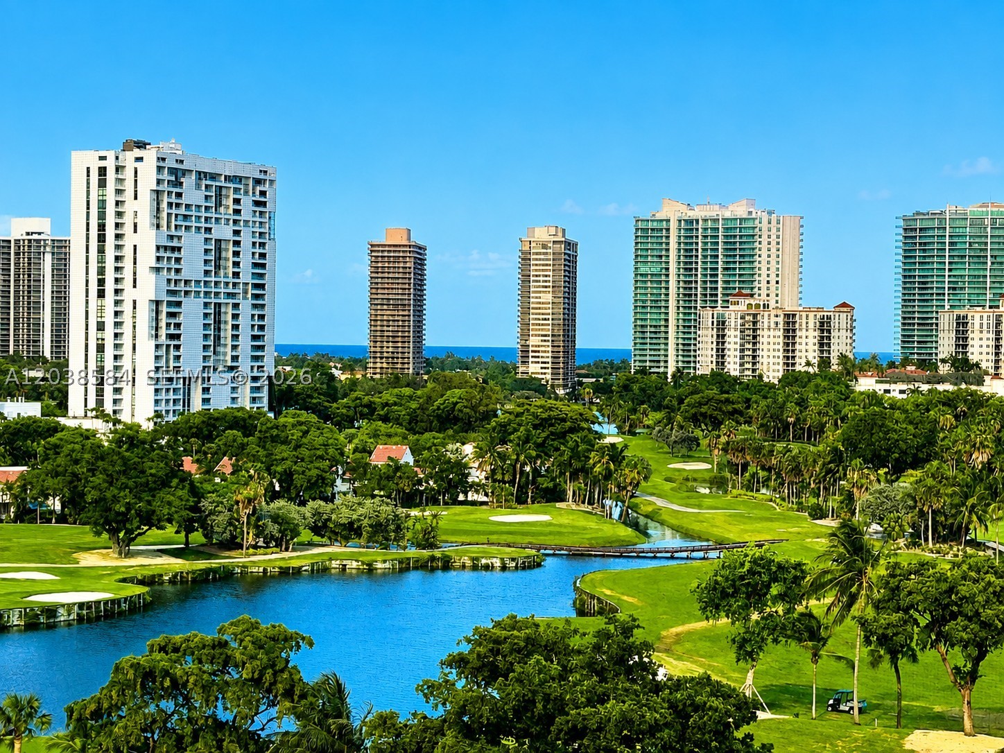 Aventura photo 2