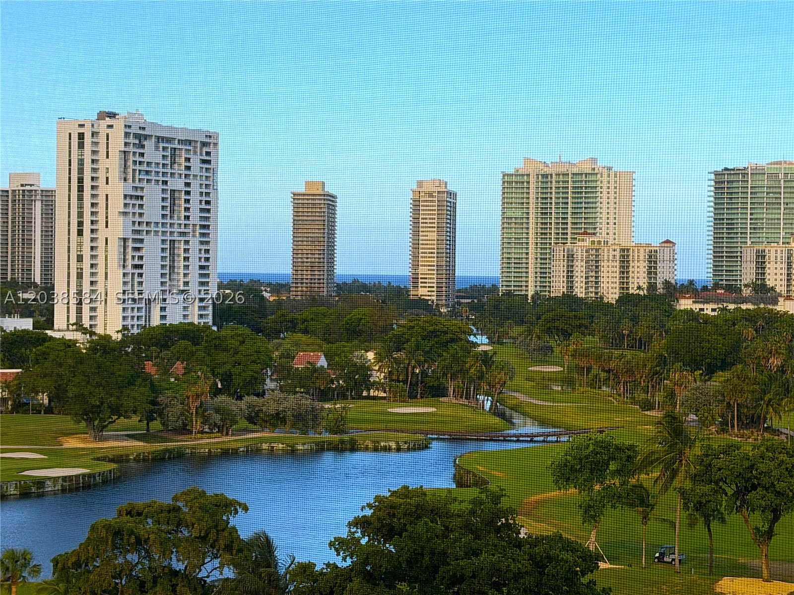 Aventura photo 1
