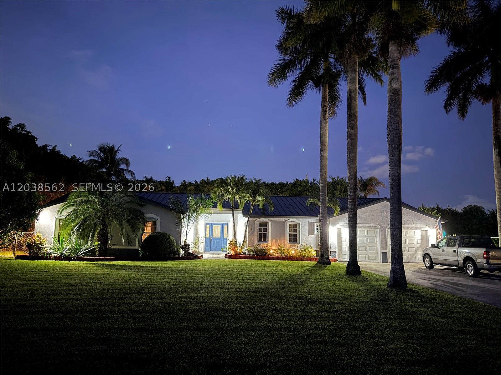 Homestead photo 1