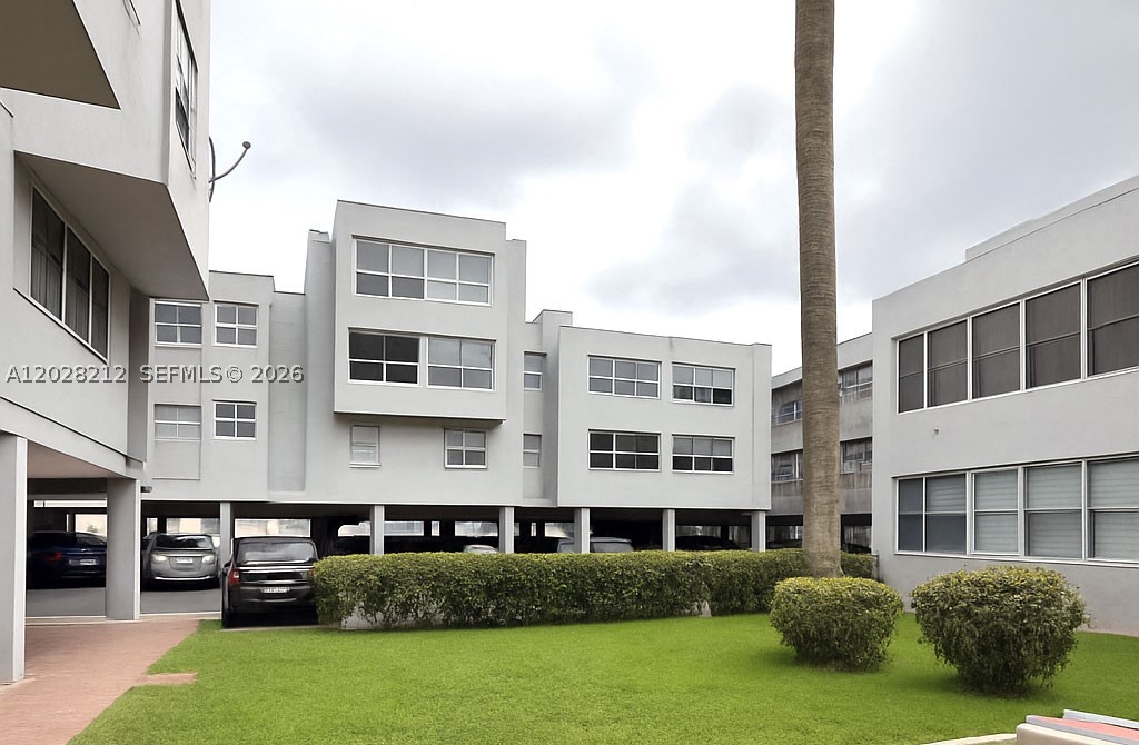 Hialeah photo 3