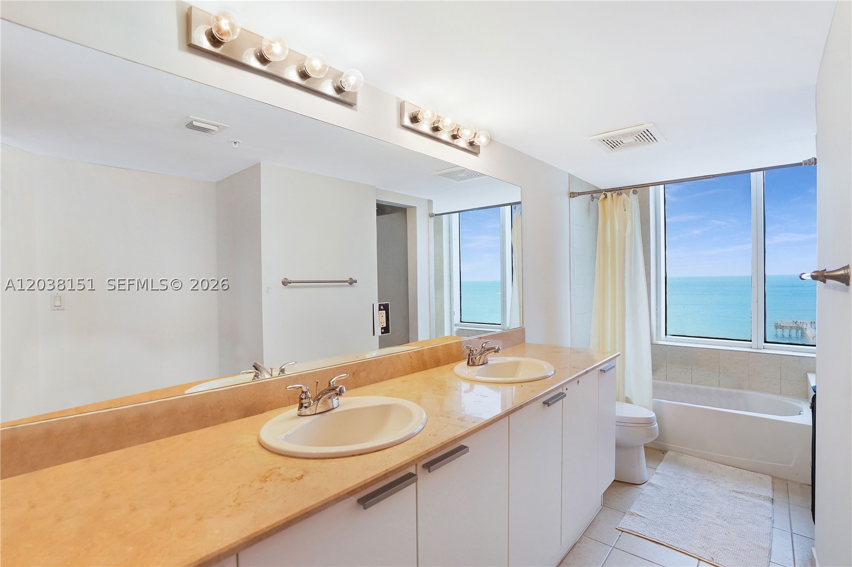Sunny Isles Beach photo 5
