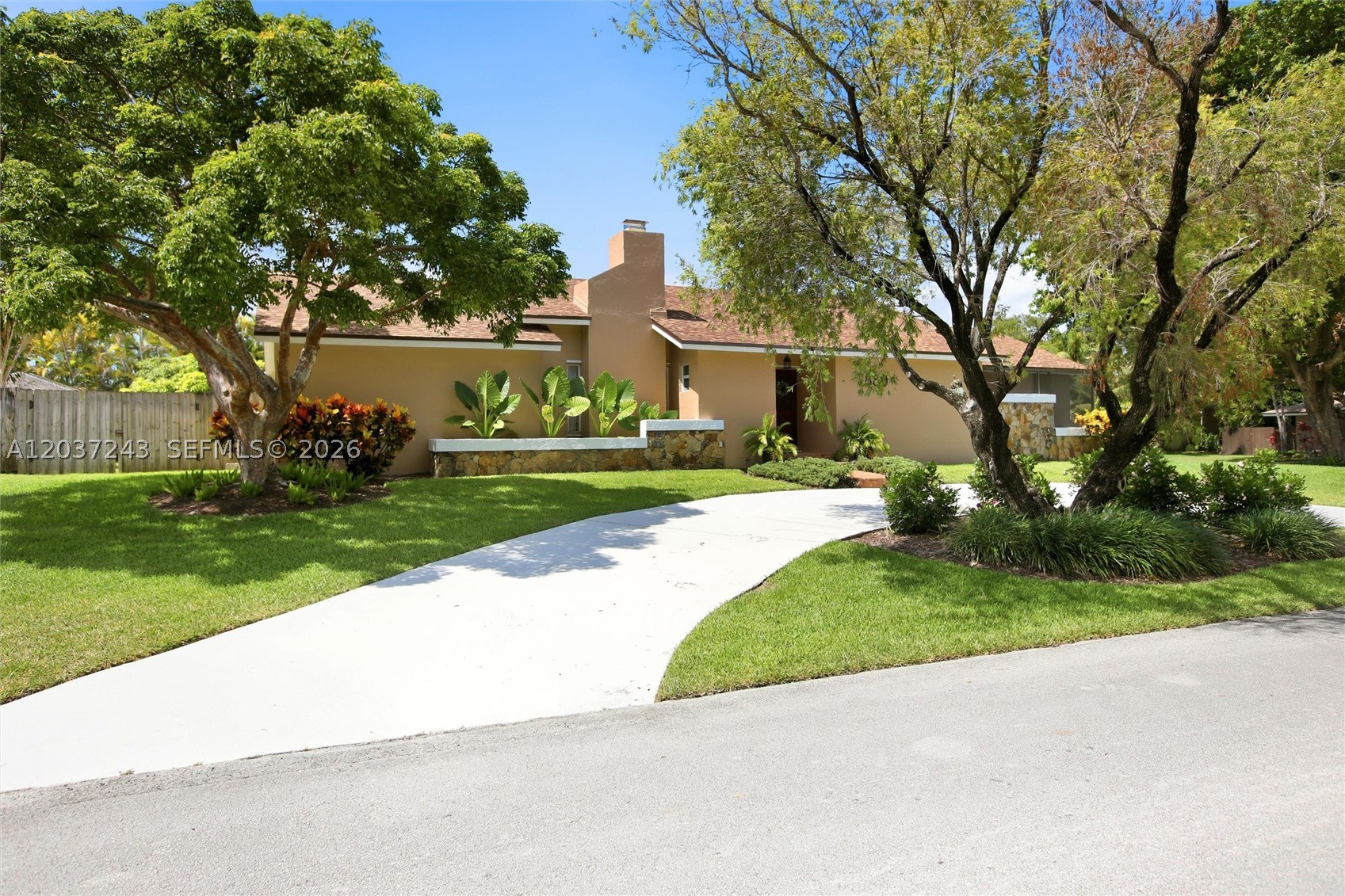 Palmetto Bay photo 4